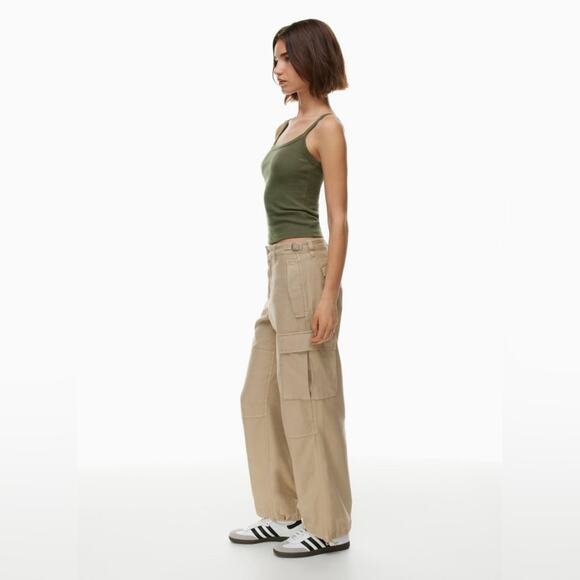 ARITZIA TNA Supply Cargo Pants Womens 6 Tan High Rise Wide Straight Leg Casual - Picture 2 of 16